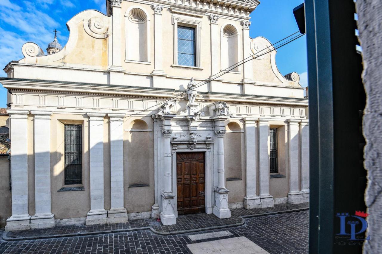Desenzanoloft Official Partner Marriott Homes & Villas - Apa Dom Downtown Family Apartment Desenzano del Garda Zewnętrze zdjęcie
