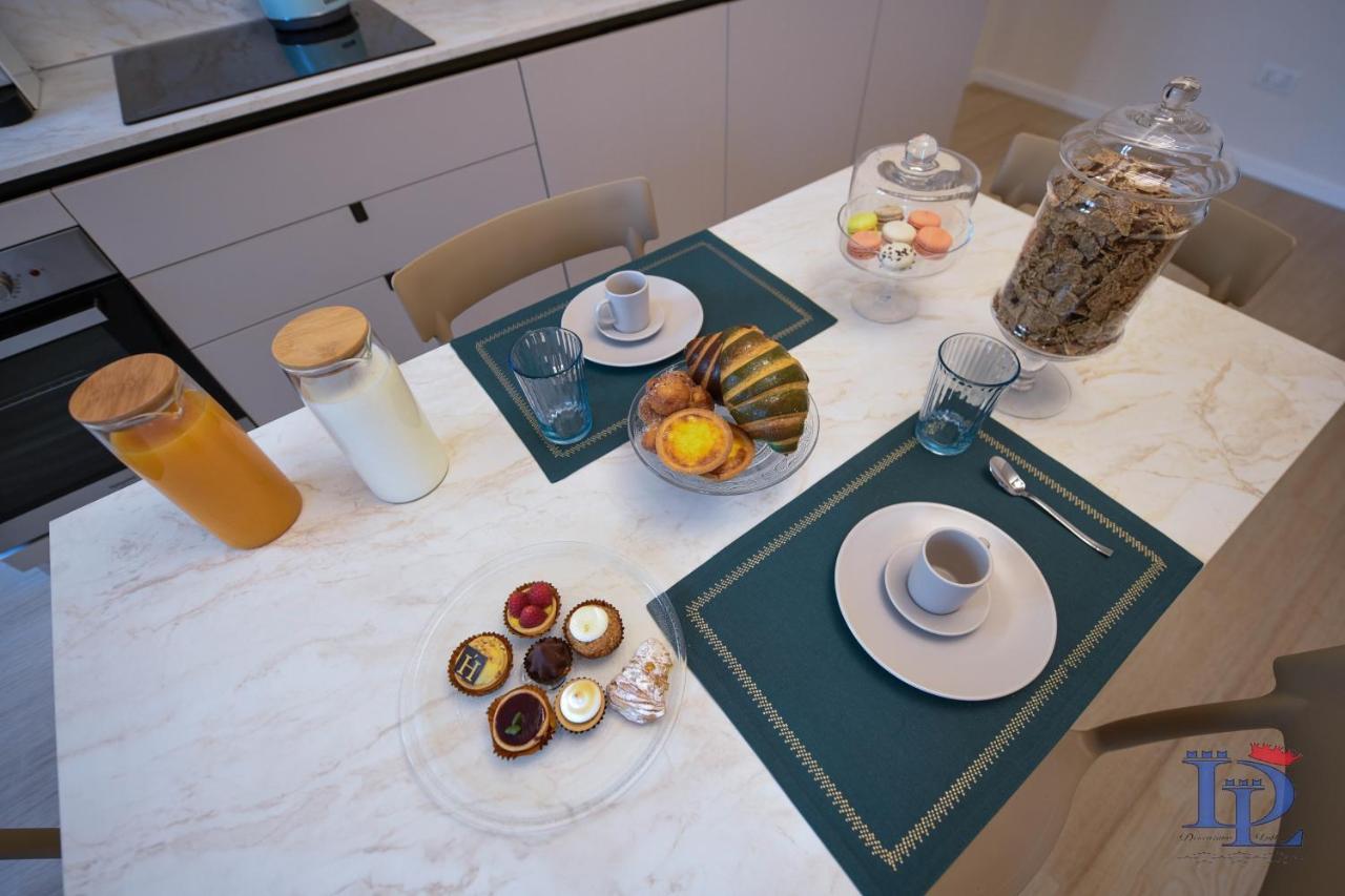 Desenzanoloft Official Partner Marriott Homes & Villas - Apa Dom Downtown Family Apartment Desenzano del Garda Zewnętrze zdjęcie
